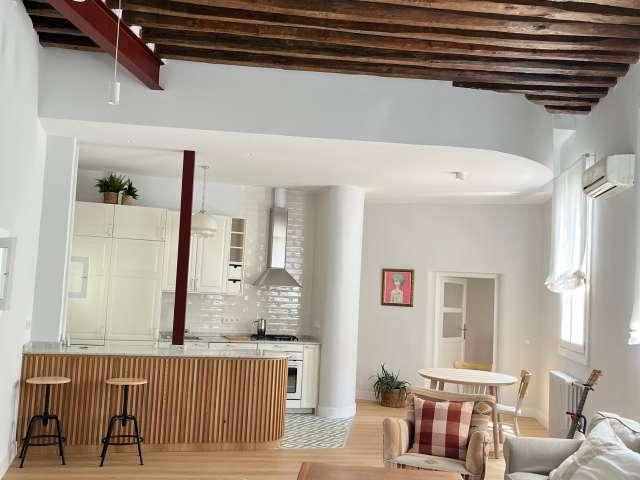 Apartamento de 2 dormitorios en alquiler en Palacio, Madrid