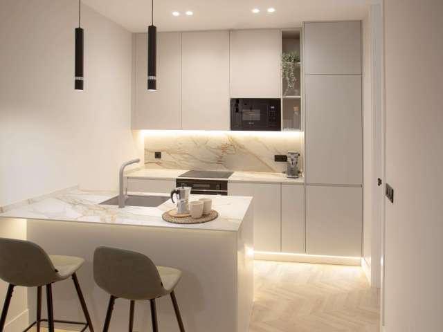 Apartamento de 2 dormitorios en alquiler en Palacio, Madrid