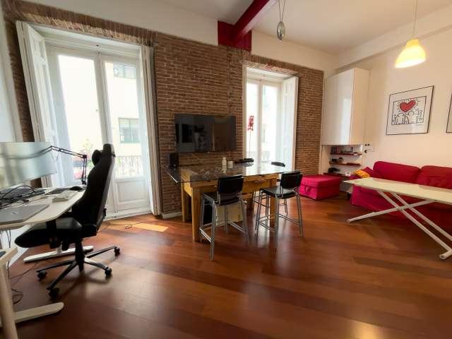 Apartamento de 2 dormitorios en alquiler en Palacio, Madrid