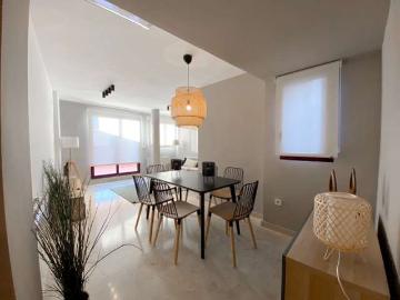 Apartamento de 2 dormitorios en alquiler en Patraix, Valencia