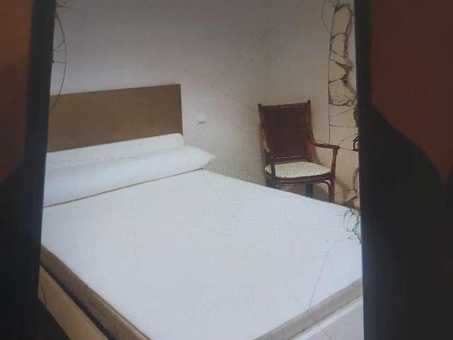 Apartamento de 2 dormitorios en alquiler en Recoletos, Madrid