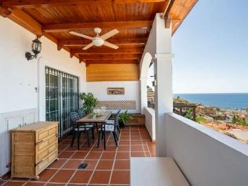 Apartamento de 2 dormitorios en alquiler en Roquetas de Mar