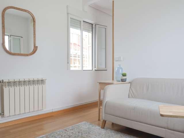 Apartamento de 2 dormitorios en alquiler en San Isidro, Madrid