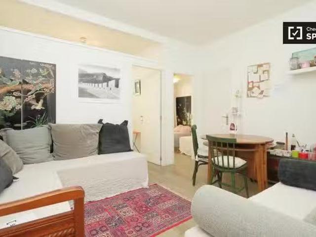 Apartamento de 2 dormitorios en alquiler en Sant Antoni, Barce.