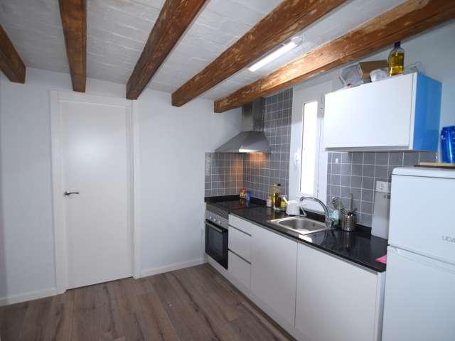 Apartamento de 2 dormitorios en alquiler en Sant Antoni, Barcelona