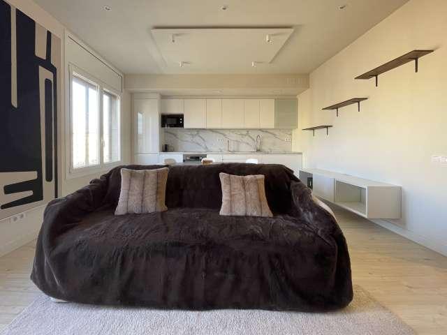 Apartamento de 2 dormitorios en alquiler en Sant Antoni, Barcelona