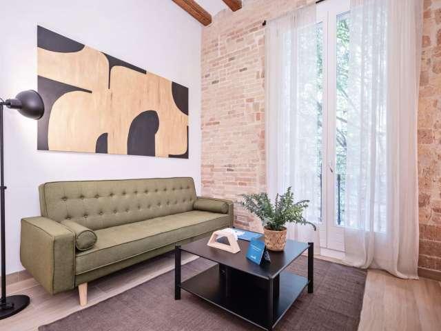 Piso de 2 habitaciones en alquiler en Sant Antoni, Barcelona