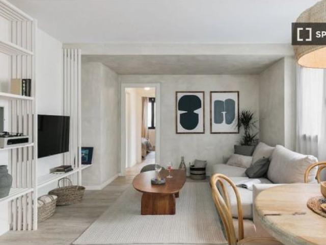 Apartamento de 2 dormitorios en alquiler en Sant Martí
