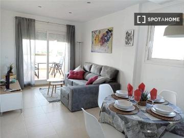 Apartamento de 2 dormitorios en alquiler en Torre Pacheco