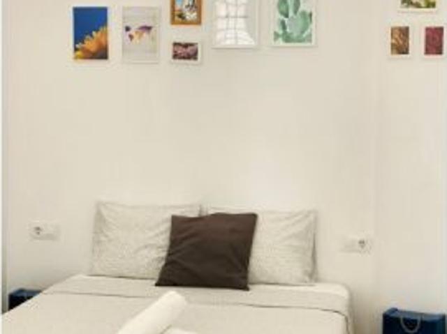 Apartamento de 2 dormitorios en alquiler en Triana