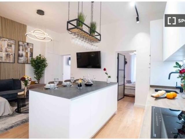 Apartamento de 2 dormitorios en alquiler en Universidad, Madrid