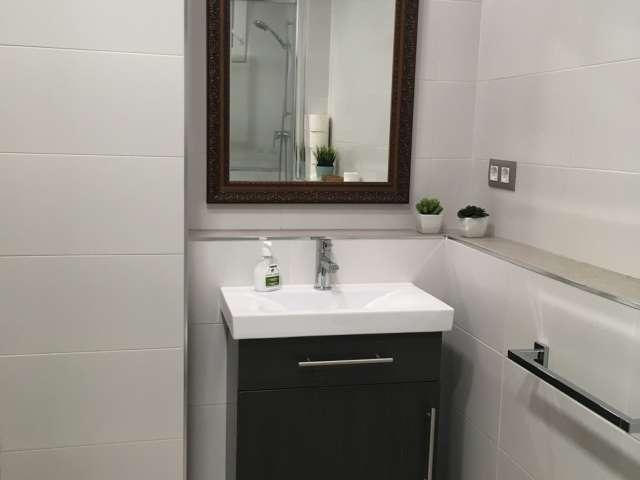 Apartamento de 2 dormitorios en alquiler en Valencia