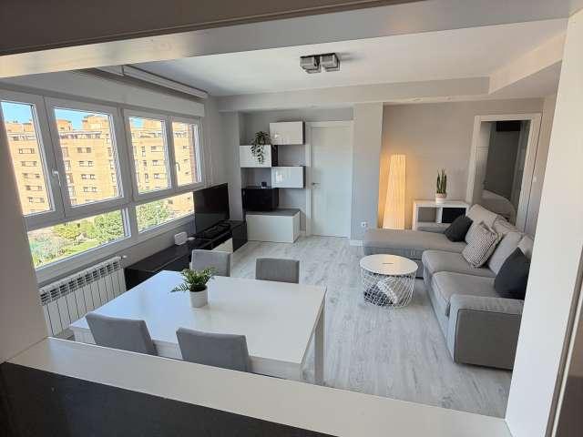 Apartamento de 2 dormitorios en alquiler en Valverde, Madrid