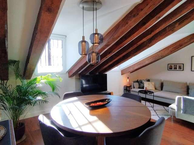 Apartamento de 2 dormitorios en Centro, Madrid