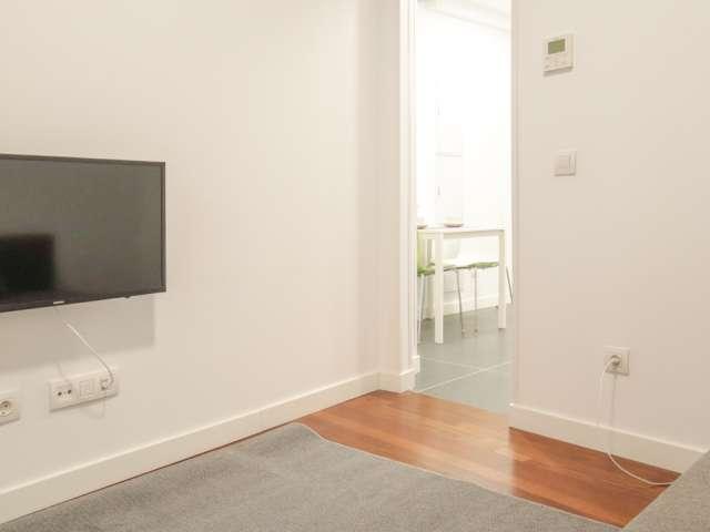 Apartamento de 2 dormitorios en Centro, Madrid