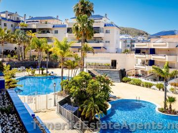 Apartamento de 2 dormitorios en planta intermedia en venta e. 78m² Los Cristianos
