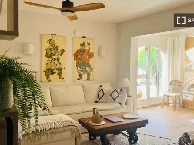 Apartamento de 2 dormitorios, Jávea, Alicante