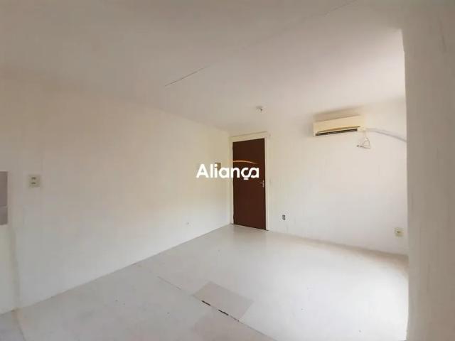 Apartamento de 2 dormitorios para alugar no bairro Protasio Alves em Porto Alegre