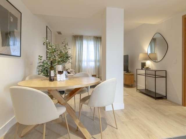 Apartamento de 2 dormitorios para alquilar en Nueva España, Madrid