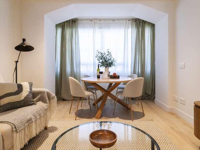 Apartamento de 2 dormitorios para alquilar en Nueva España, Madrid