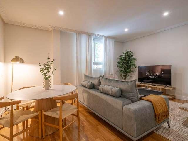 Apartamento de 2 dormitorios para alquilar en Nueva España, Madrid