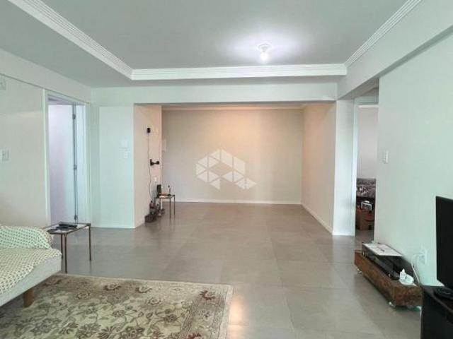 Apartamento de 2 dormitórios 01 suíte no Centro