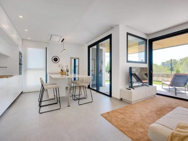 Apartamento de 2 habitaciones, 2 baños en Las Colinas Golf 88m² La Colina