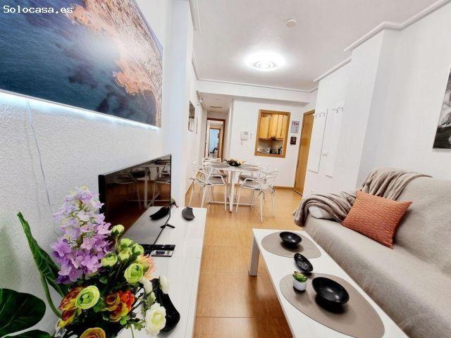 Apartamento de 2 habitaciones totalmente reformado a 100 m de la playa | Playa del Cura, Torrevieja