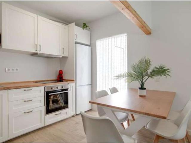 Apartamento de 2 habitaciones en alquiler, Cádiz