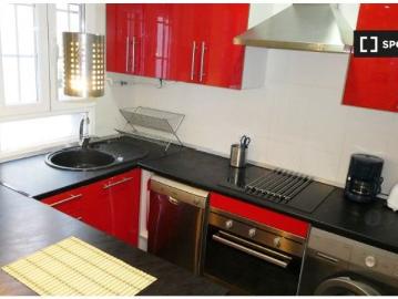Apartamento de 2 habitaciones en alquiler en Trafalgar, se aplican restricciones para inquilinos
