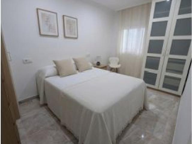 Apartamento de 2 habitaciones en alquiler en Valdeolleros
