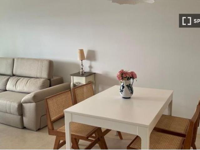 Apartamento de 2 habitaciones en alquiler en Vélez Málaga, se admiten parejas