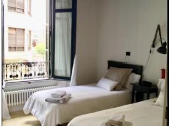 Apartamento de 2 habitaciones en alquiler en Abando, Bilbao, gastos incluidos