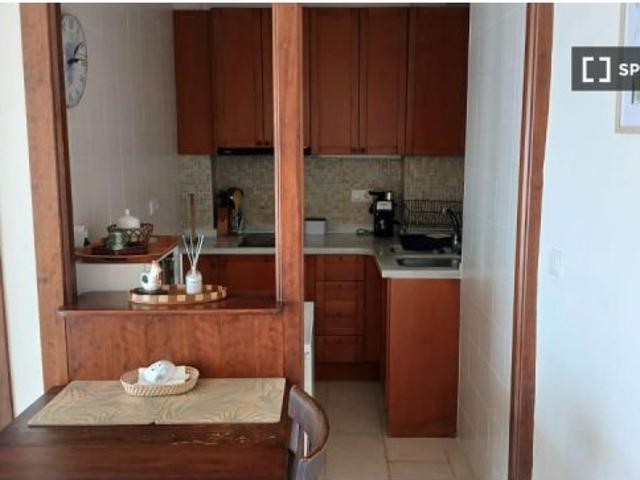 Apartamento de 2 habitaciones en alquiler en Adra, gastos incluidos