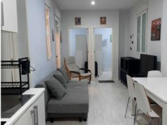 Apartamento de 2 habitaciones en alquiler en Argüelles, gastos incluidos