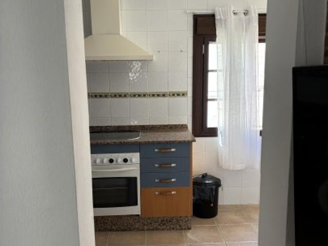 Apartamento de 2 habitaciones en alquiler en Barbate, Cádiz