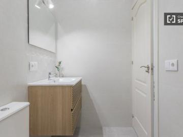 Apartamento de 2 habitaciones en alquiler en Benicalap, València