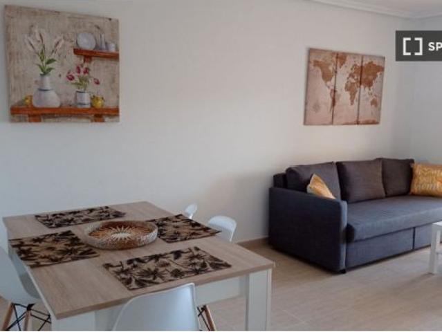 Apartamento de 2 habitaciones en alquiler en Cartagena