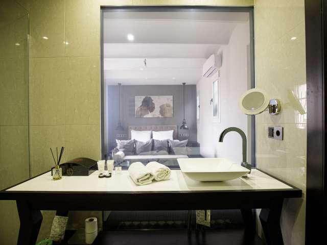 Apartamento de 2 habitaciones en alquiler en El Gòtic, Barcelona