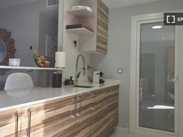Apartamento de 2 habitaciones en alquiler en Elche, Alicante