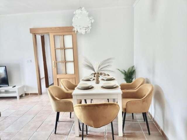 Apartamento de 2 habitaciones en alquiler en Ítrabo