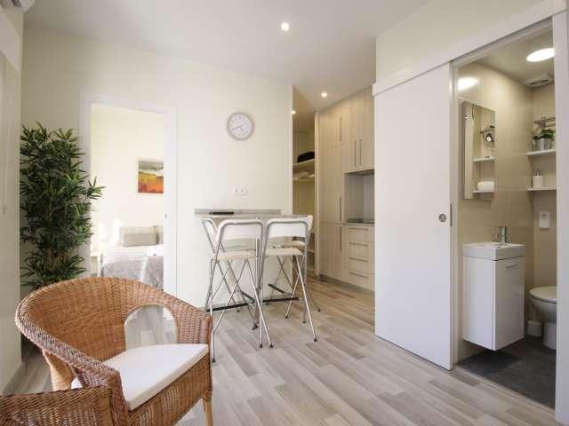 Apartamento de 2 habitaciones en alquiler en La Barceloneta, BCN