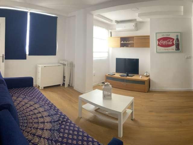 Apartamento de 2 habitaciones en alquiler en L'Olivereta, Barcelona