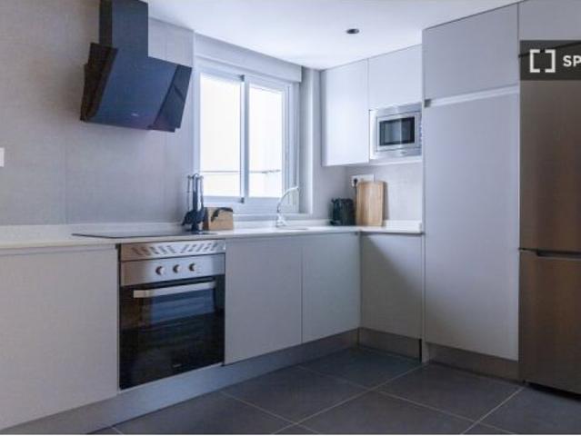 Apartamento de 2 habitaciones en alquiler en Nueva España, se aplican restricciones para inquilinos