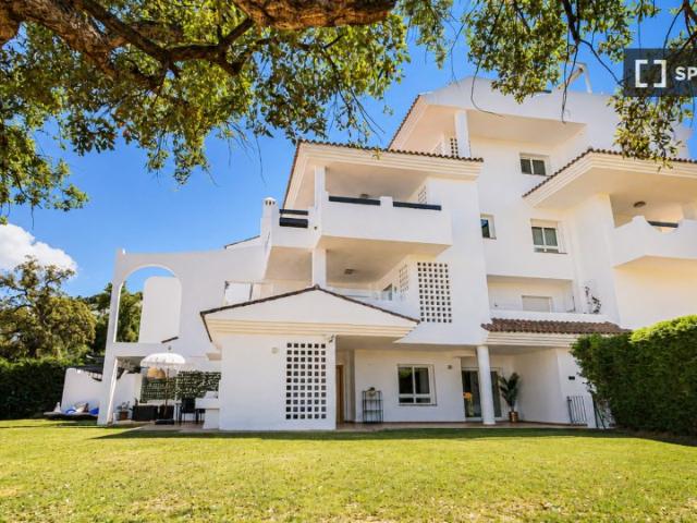 Apartamento de 2 habitaciones en alquiler en Ojén, Málaga