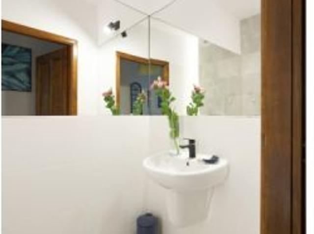 Apartamento de 2 habitaciones en alquiler en Poznan, gastos incluidos