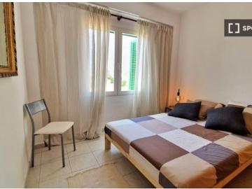 Apartamento de 2 habitaciones en alquiler en Santa Catalina solo para profesionales