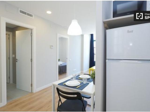 Apartamento de 2 habitaciones en alquiler en Sants, Barcelona, con todos los gastos incluidos