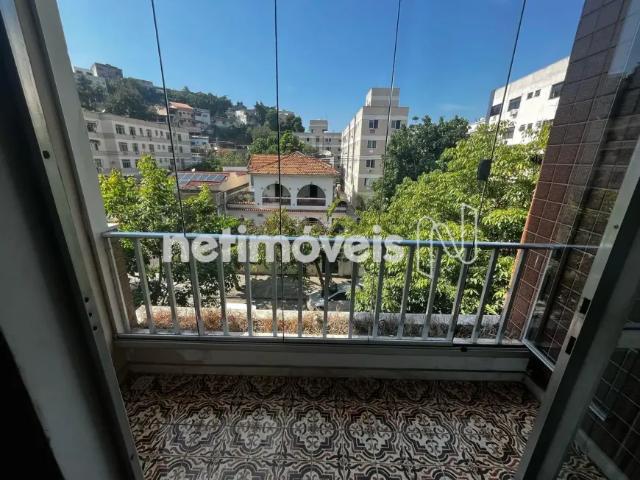 Apartamento de 2 quartos com excelente localização no Cocotá!