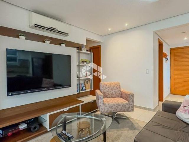 Apartamento de 2 quartos com suite e 2 vagas de garagem coberta no Bairro Jardim Botânico em Porto A